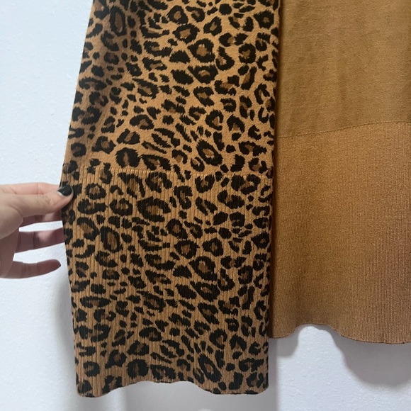 Terra & Sky Brown and Black liquid knit Leopard Cardigan 1X/16-18W - Picture 4 of 9